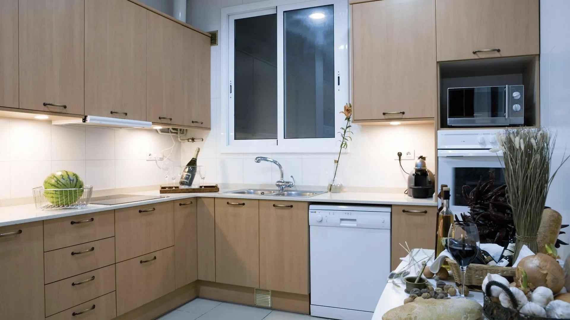 Watermelon - Platinum Apartment Barcelona Spain